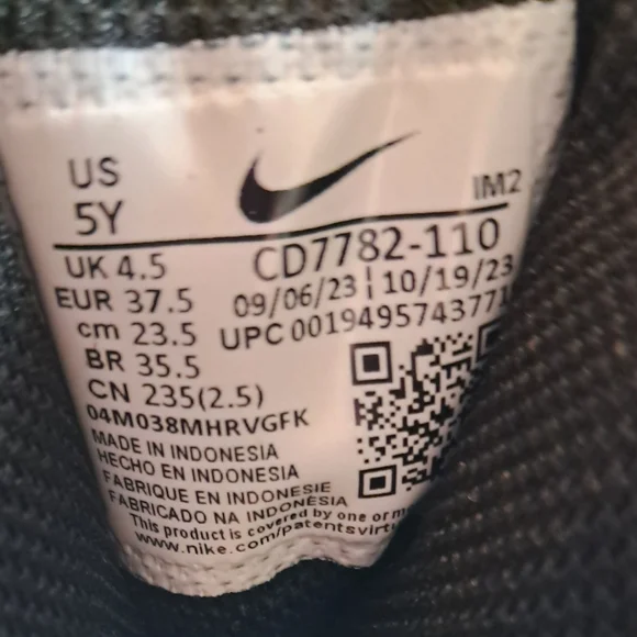 Nike Court Borough Mid 2 Sneakers Size 5Y New Without Box - Picture 13 of 13